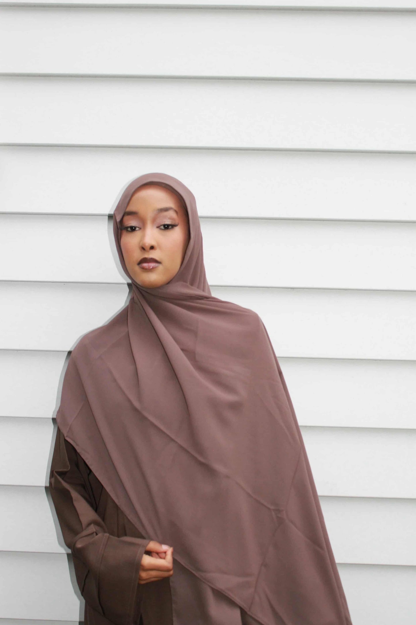 Chocolate Brown Linen Abaya