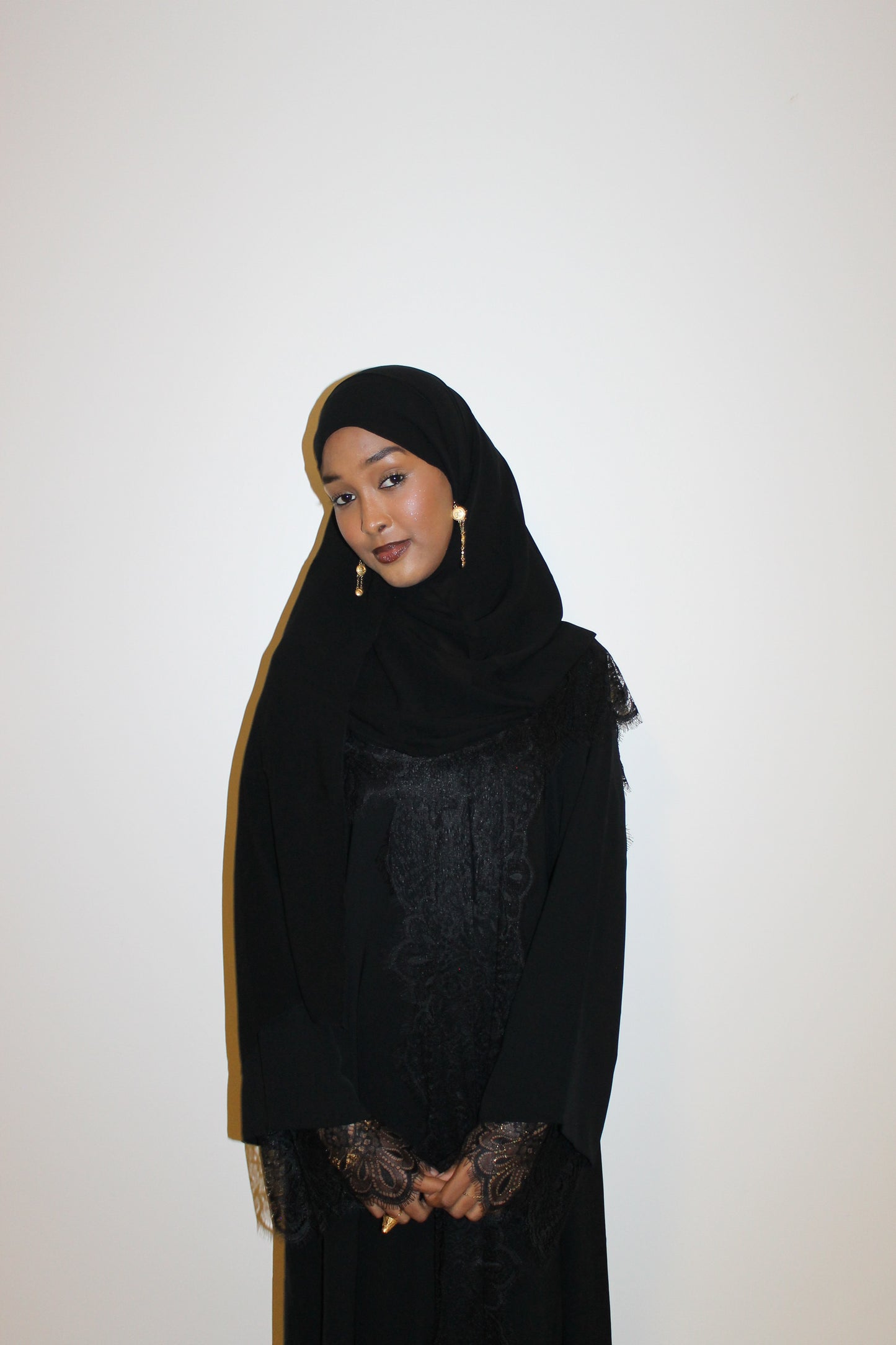 Black-open abaya