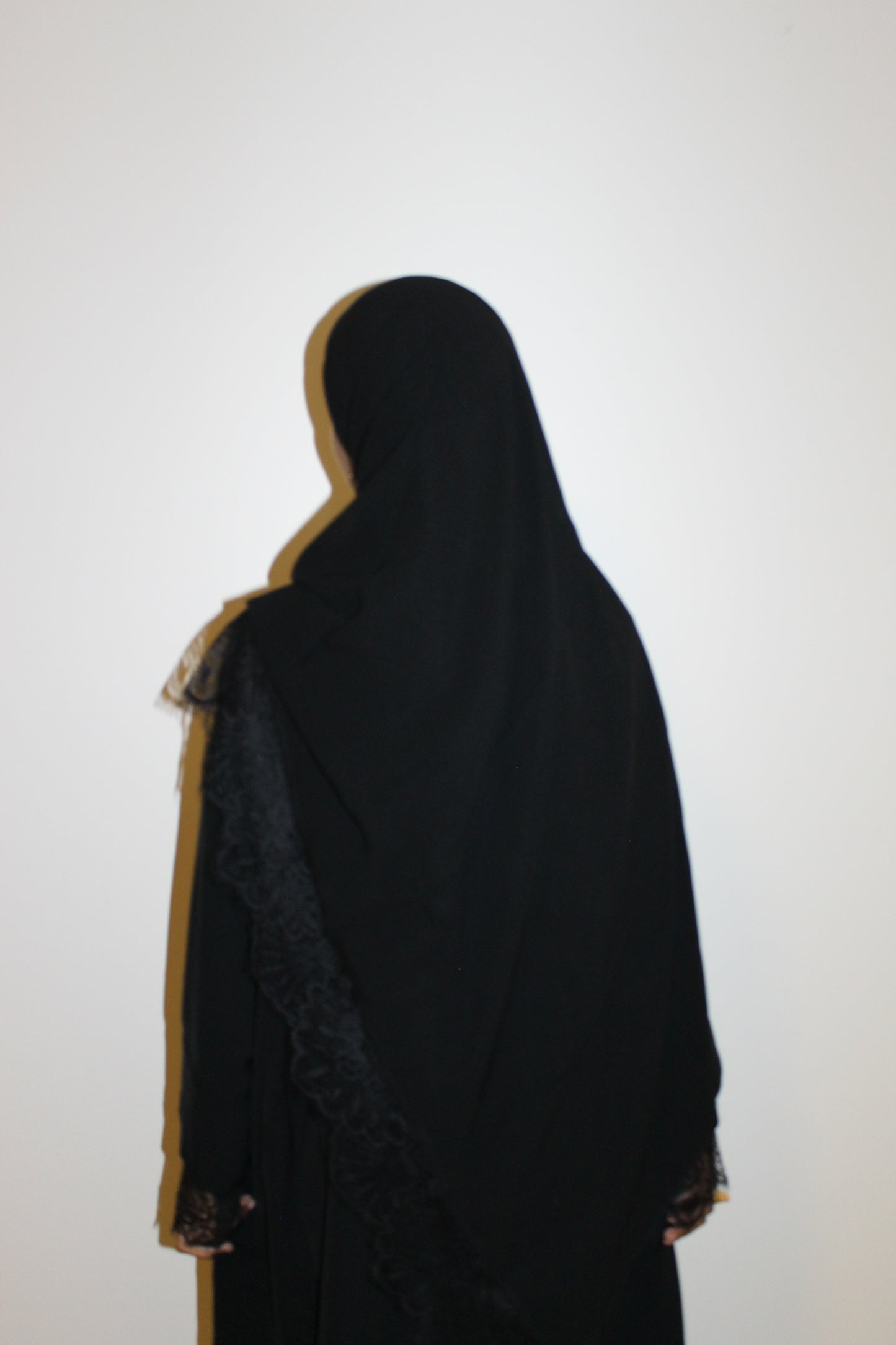 Black-open abaya