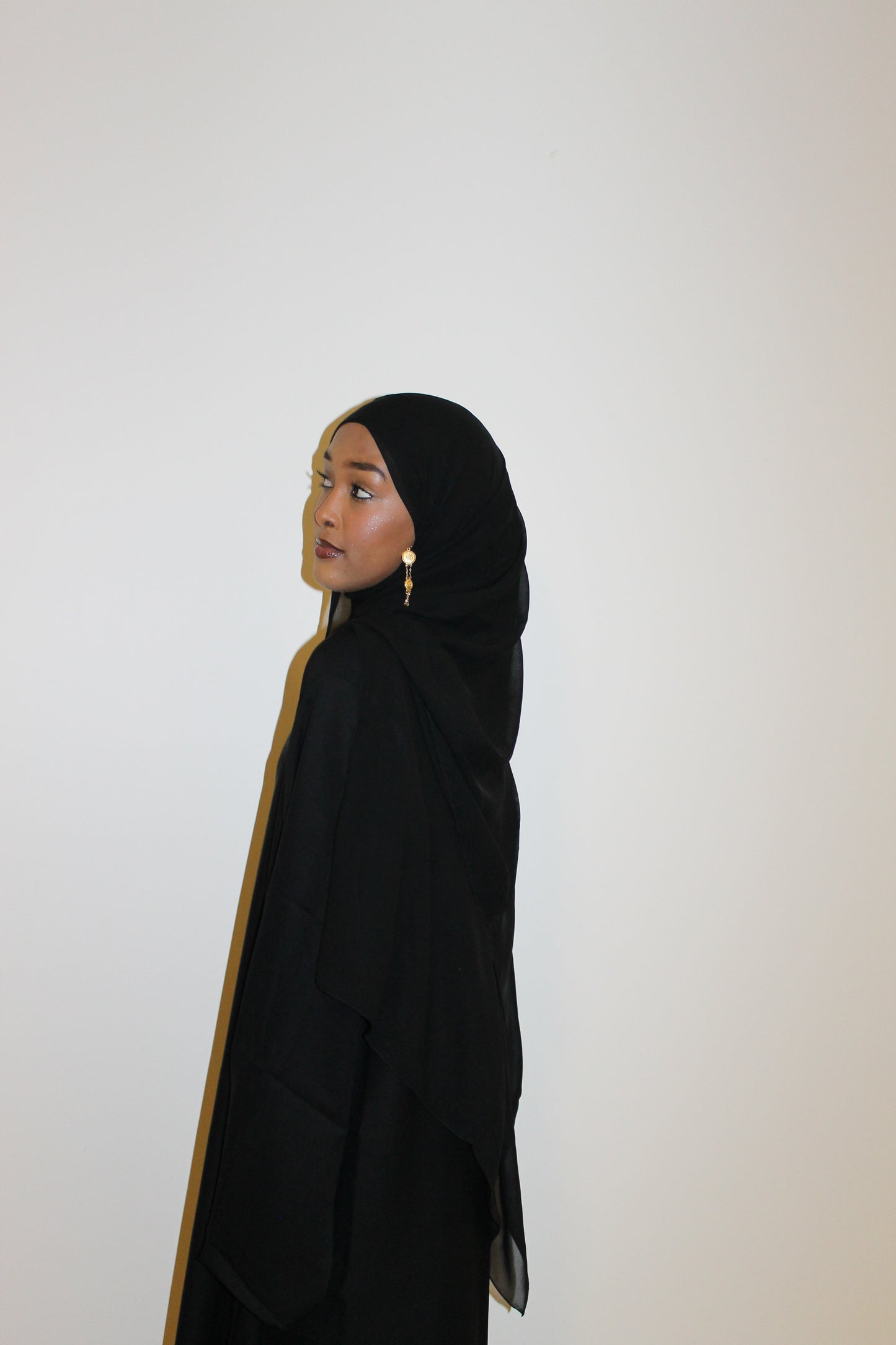 Shan-closed abaya