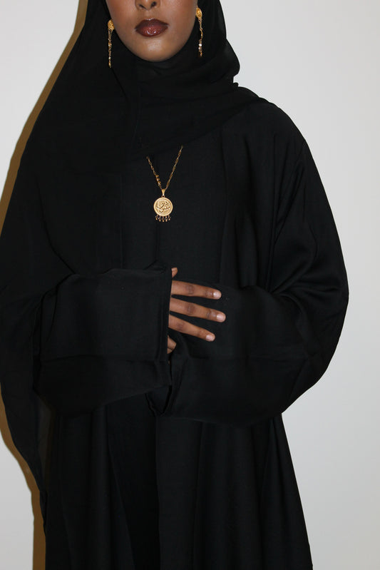 Shan-closed abaya