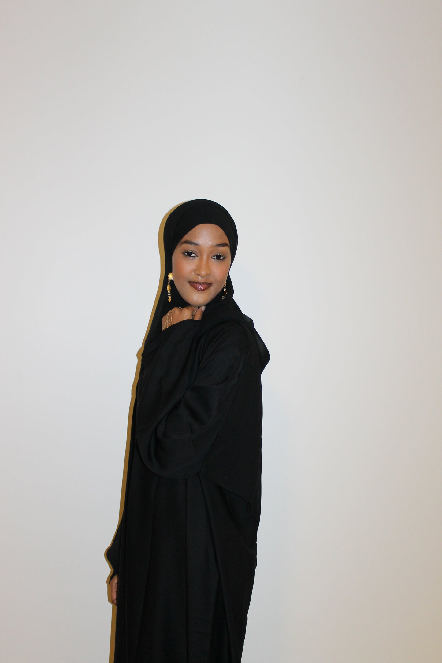 Shan-closed abaya