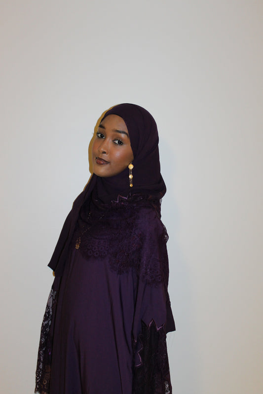 Shamsa-closed abaya