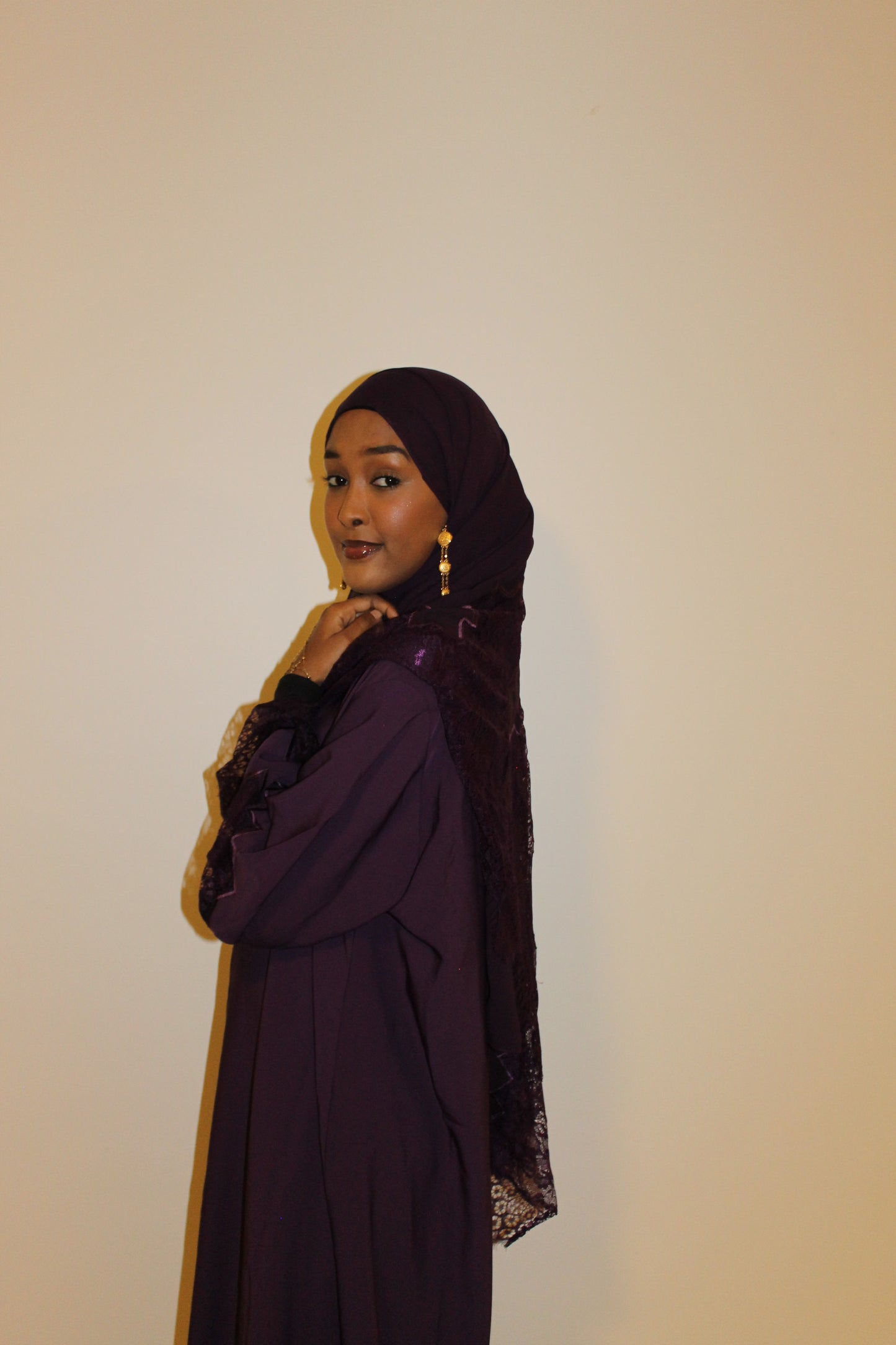 Shamsa-closed abaya